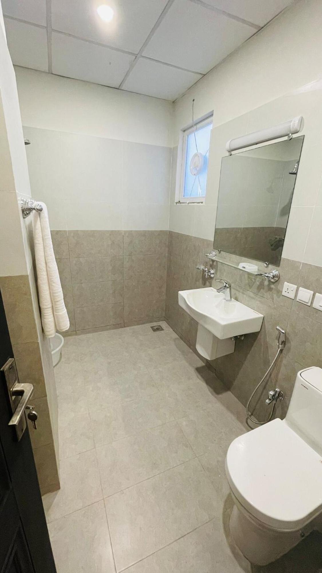 Flat In Central Ισλαμαμπάντ Εξωτερικό φωτογραφία