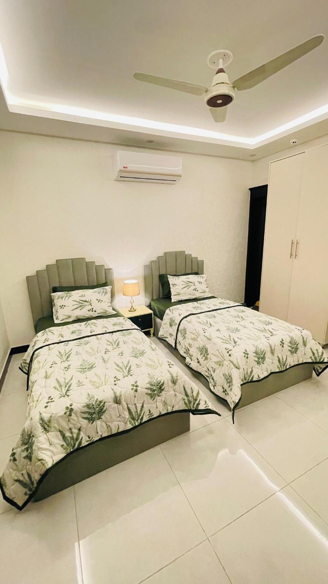 Flat In Central Ισλαμαμπάντ Εξωτερικό φωτογραφία